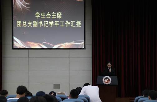 180672120曾起超IMG_3785